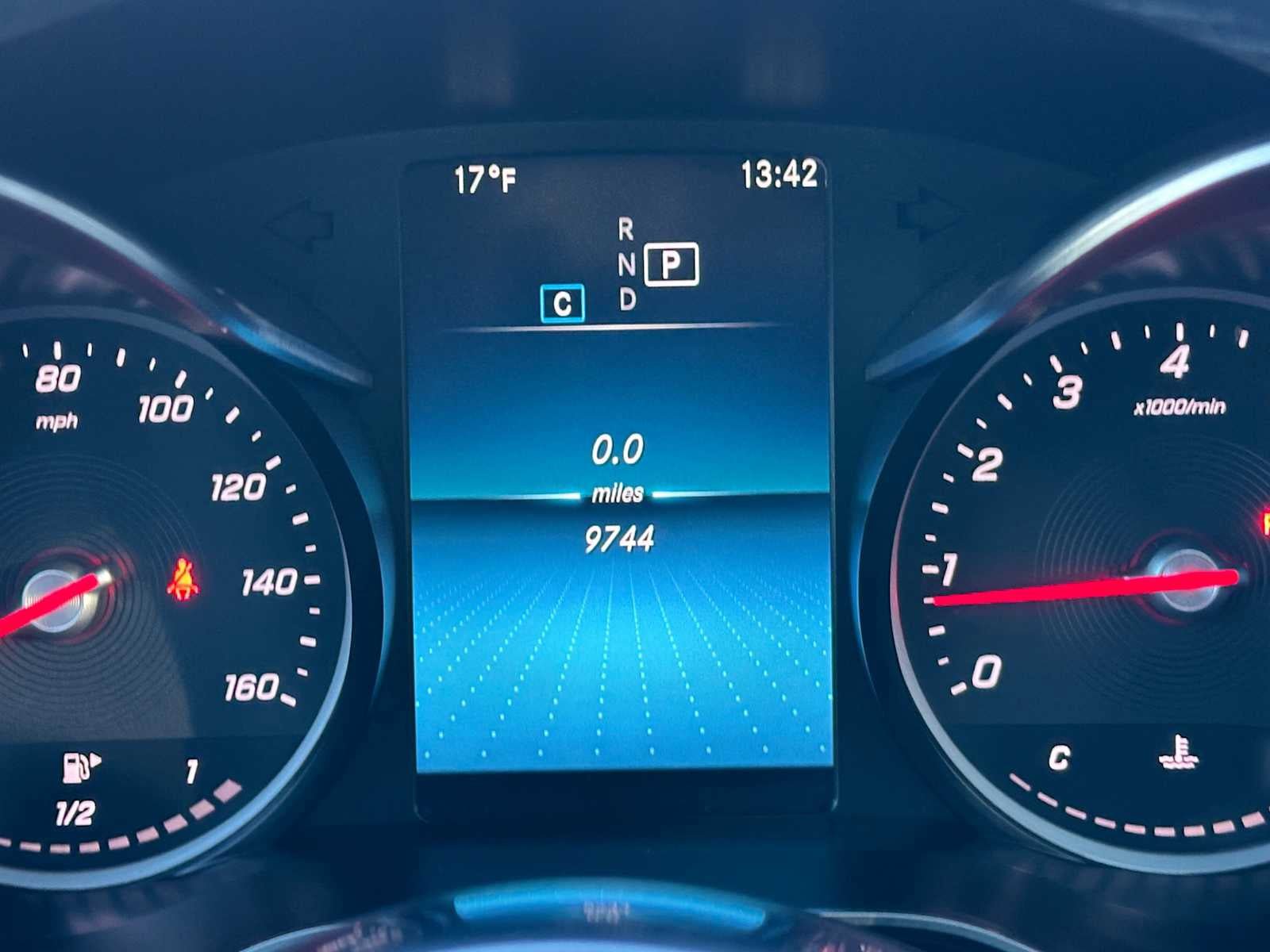 Used 2022 Mercedes-Benz GLC 300 4MATIC image 25
