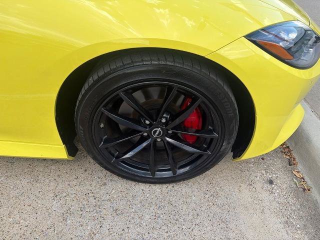 Certified 2024 Nissan Z Performance w/ Floor Mat Package RWD image 11