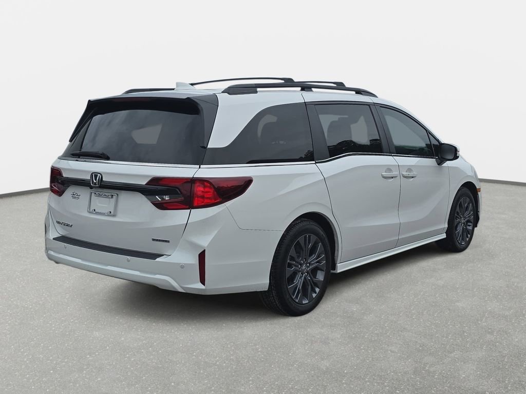 Used 2025 Honda Odyssey Touring image 5
