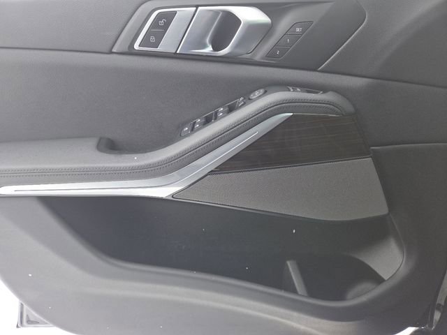 Used 2021 BMW X5 xDrive40i w/ Premium Package image 37