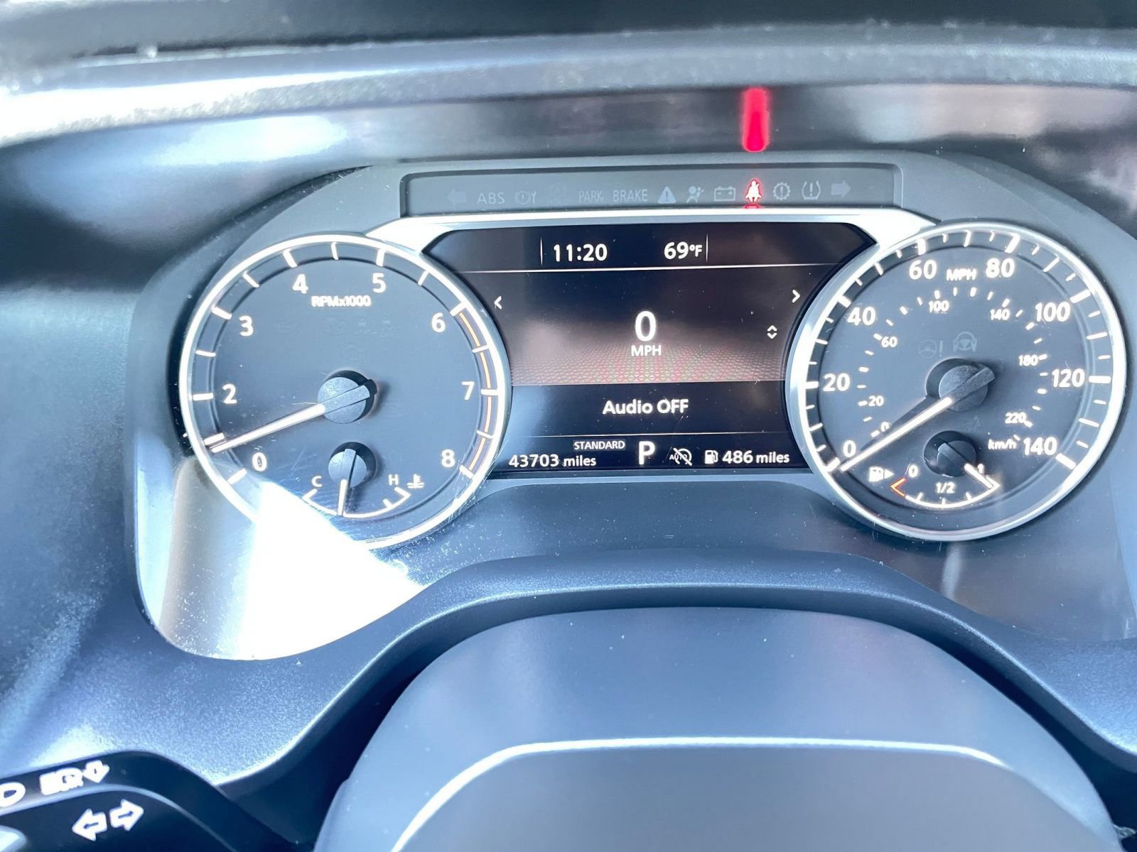 Used 2025 Nissan Rogue SV image 42