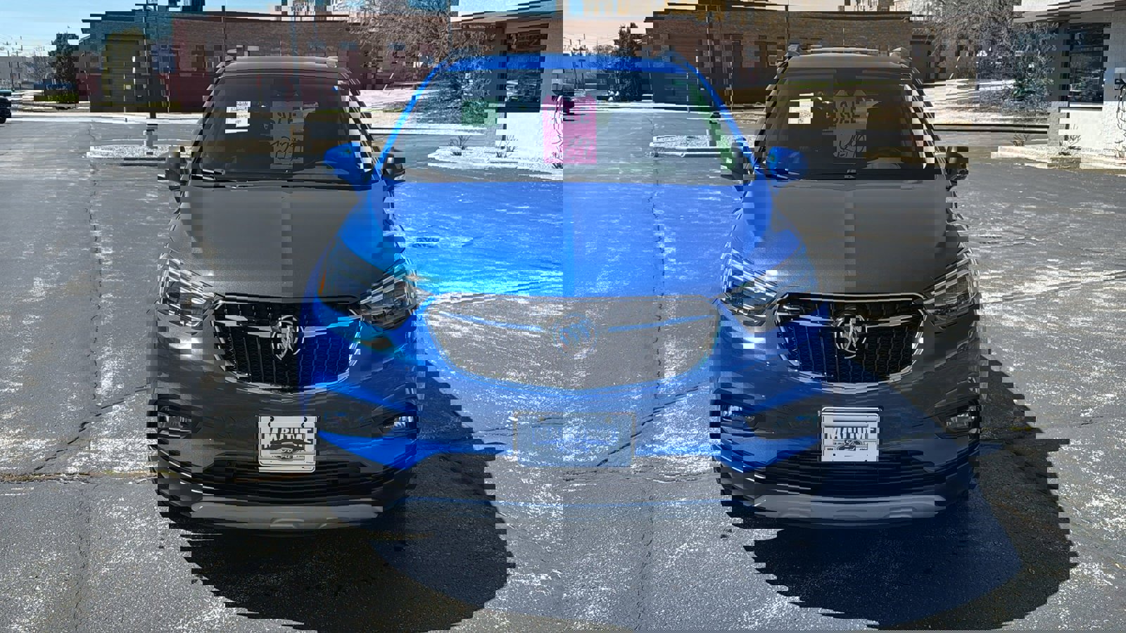 Used 2018 Buick Encore Essence AWD/4WD image 3