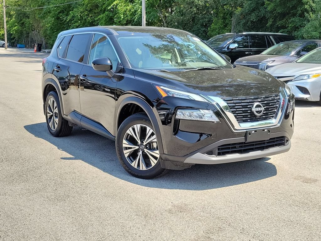 Used 2023 Nissan Rogue SV