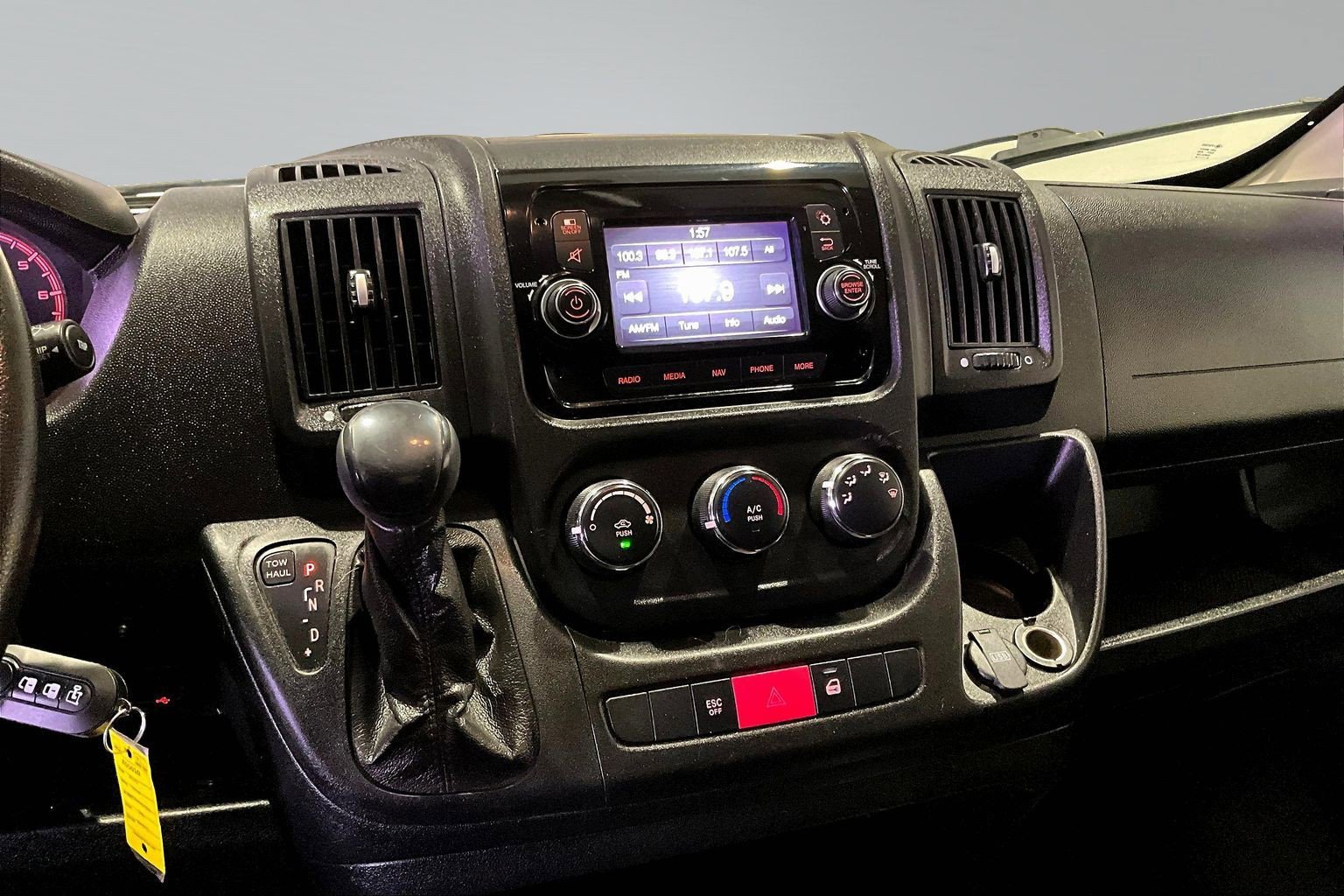 Used 2020 RAM ProMaster 2500 FWD image 10