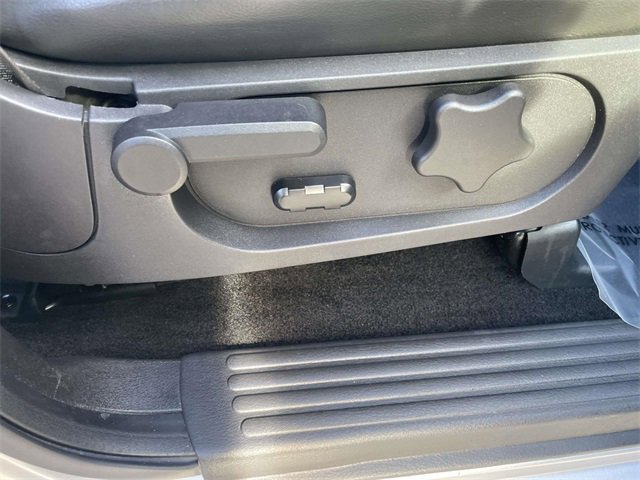 Used 2007 Mercury Mountaineer AWD image 28