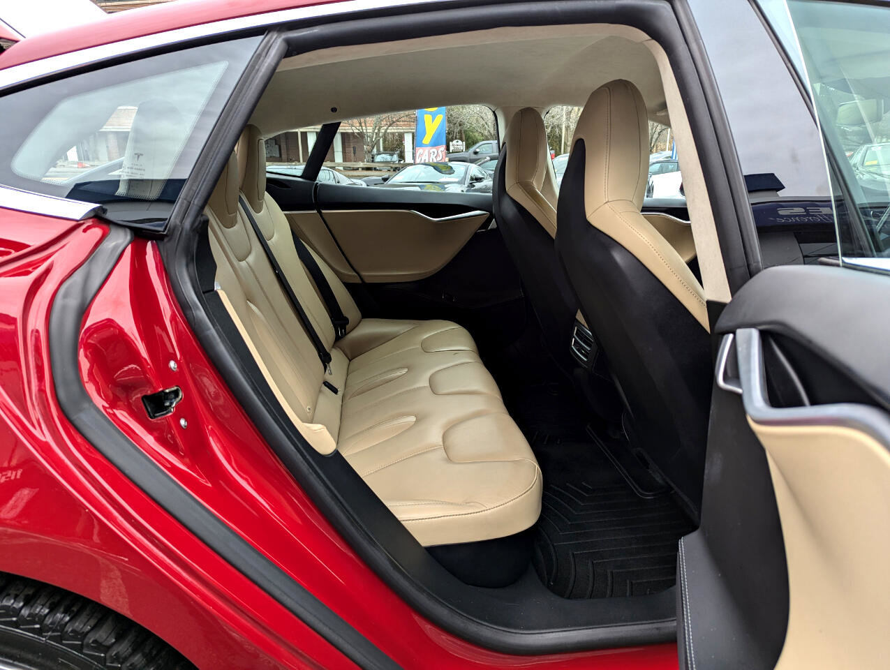 Used 2015 Tesla Model S AWD image 32