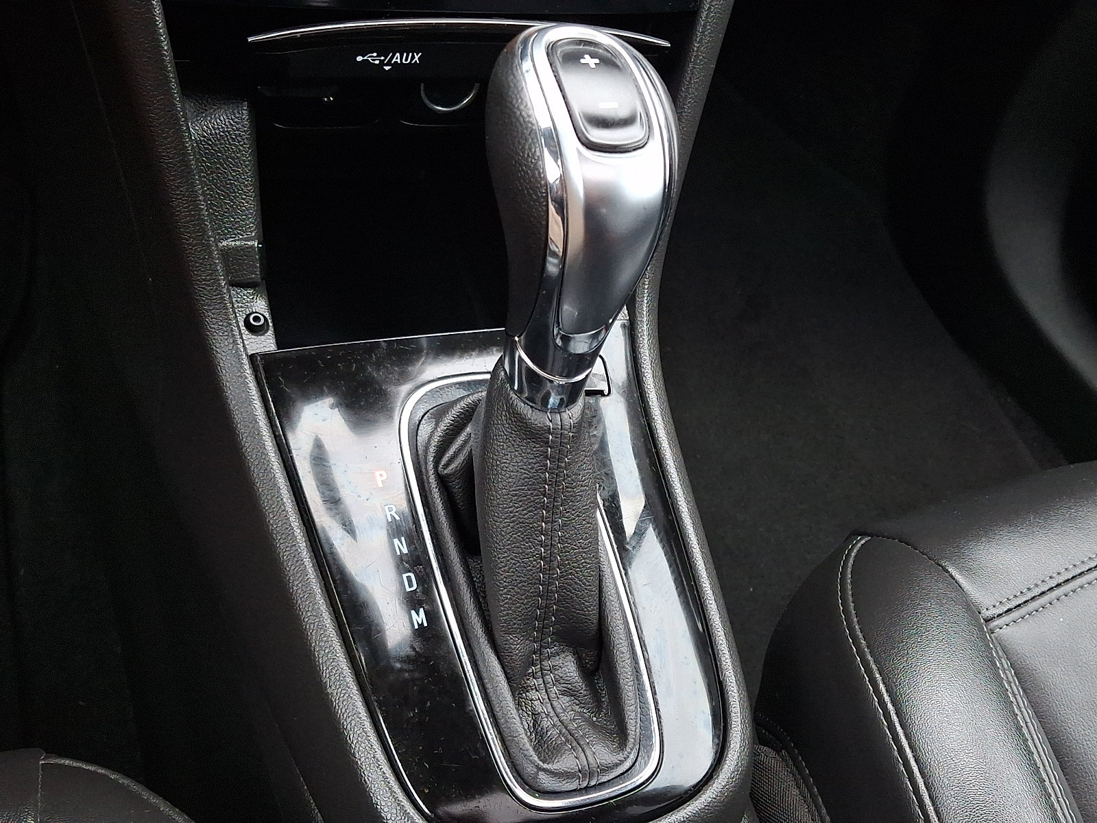 Used 2019 Buick Encore Essence AWD/4WD image 16