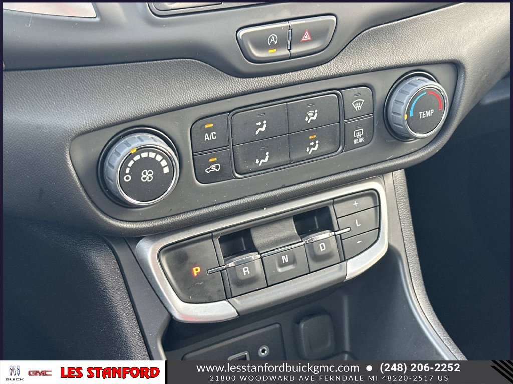 Used 2023 GMC Terrain SLE AWD/4WD image 31