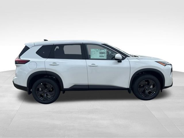 New 2026 Nissan Rogue SV FWD image 9