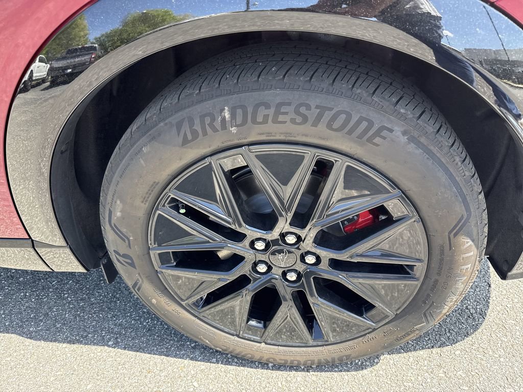 Used 2025 Ford Mustang Mach-E Premium w/ Sport Appearance Package image 19