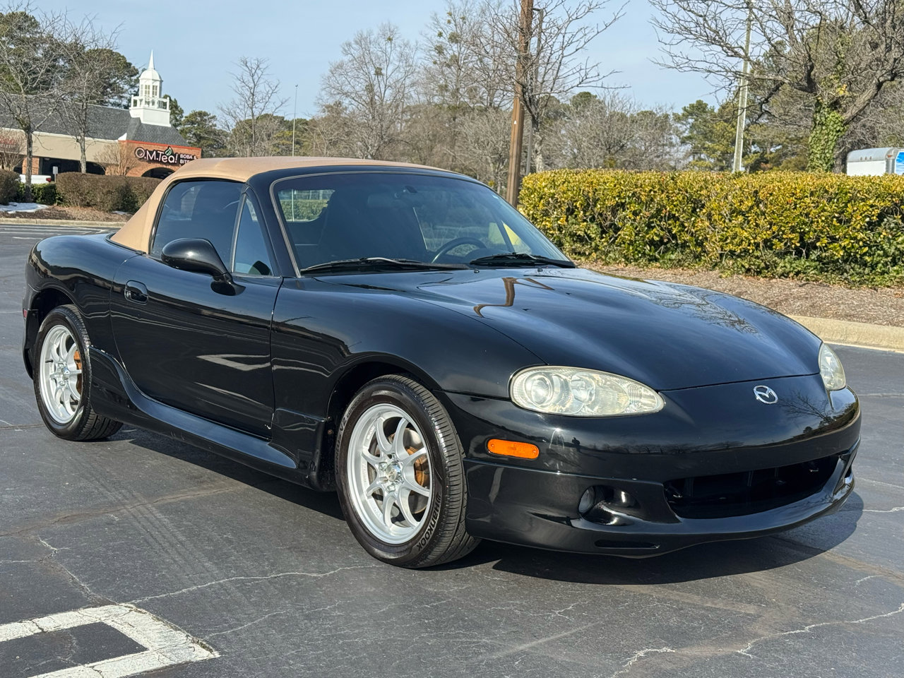 Used 2002 MAZDA MX-5 Miata image 9