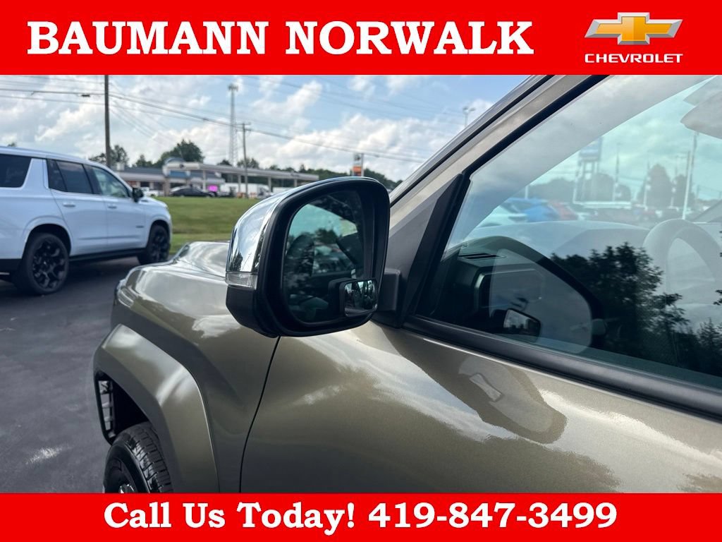 Used 2025 Toyota Tacoma Limited AWD/4WD image 20