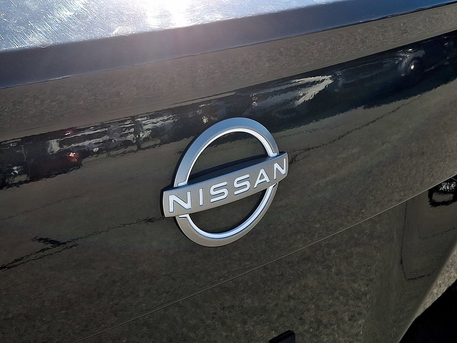 Used 2024 Nissan Versa SV image 29