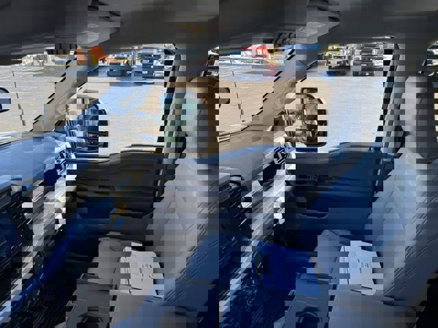 New 2026 Ford F550 4x4 Crew Cab image 14