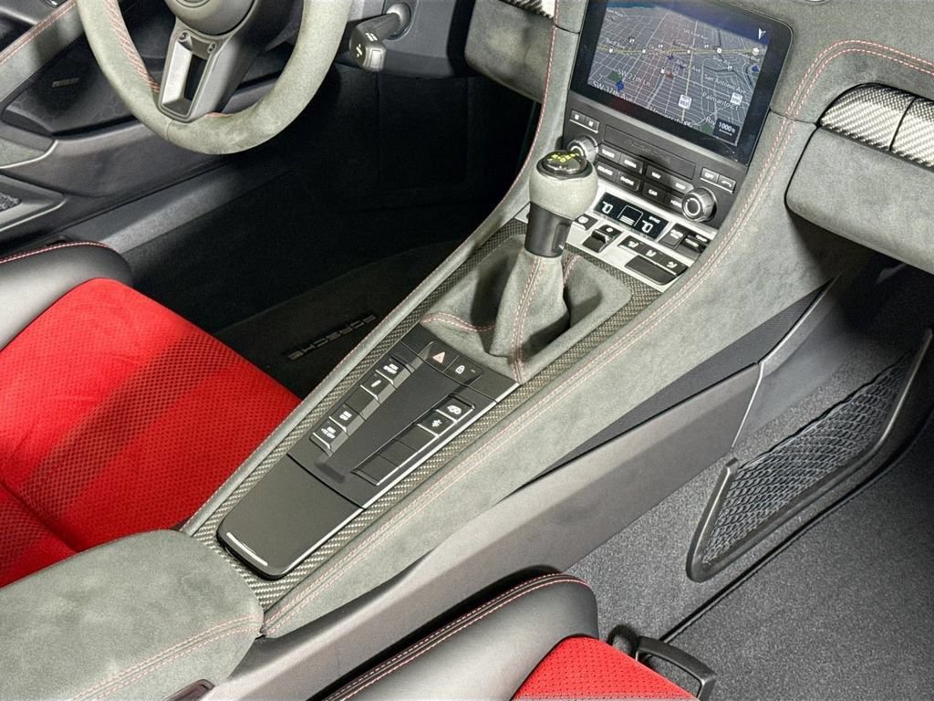 Certified 2025 Porsche 718 Boxster Spyder RS RWD image 19