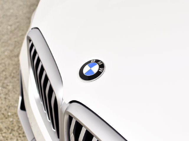 Used 2024 BMW X5 sDrive40i w/ Premium Package RWD image 7