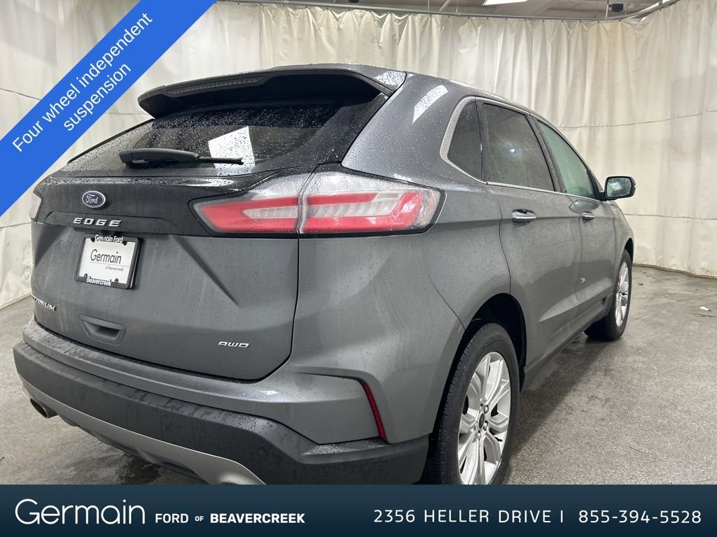 Used 2024 Ford Edge Titanium image 3