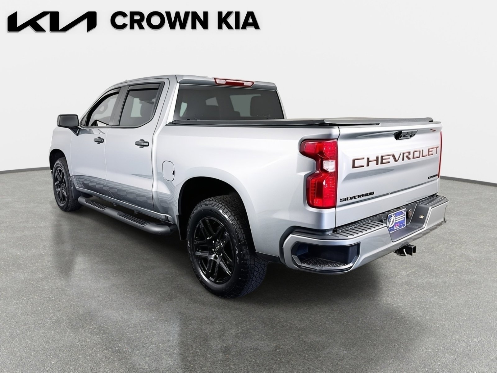 Used 2025 Chevrolet Silverado 1500 Custom w/ Turbomax Blackout Package image 8