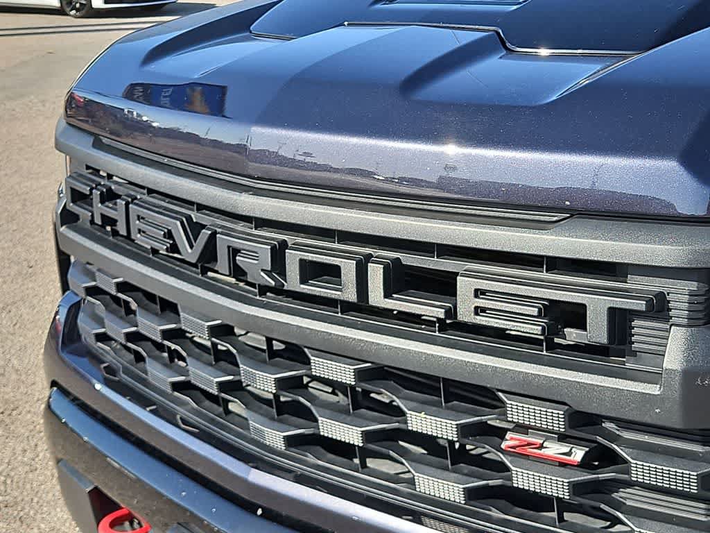 Used 2022 Chevrolet Silverado 1500 Custom Trail Boss AWD/4WD image 13