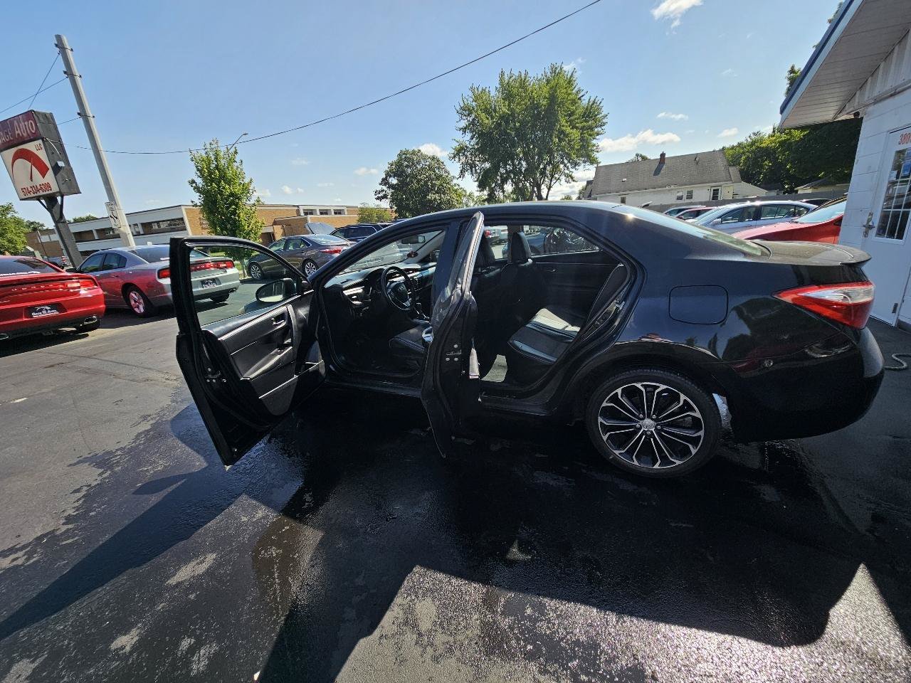 Used 2014 Toyota Corolla S FWD image 23