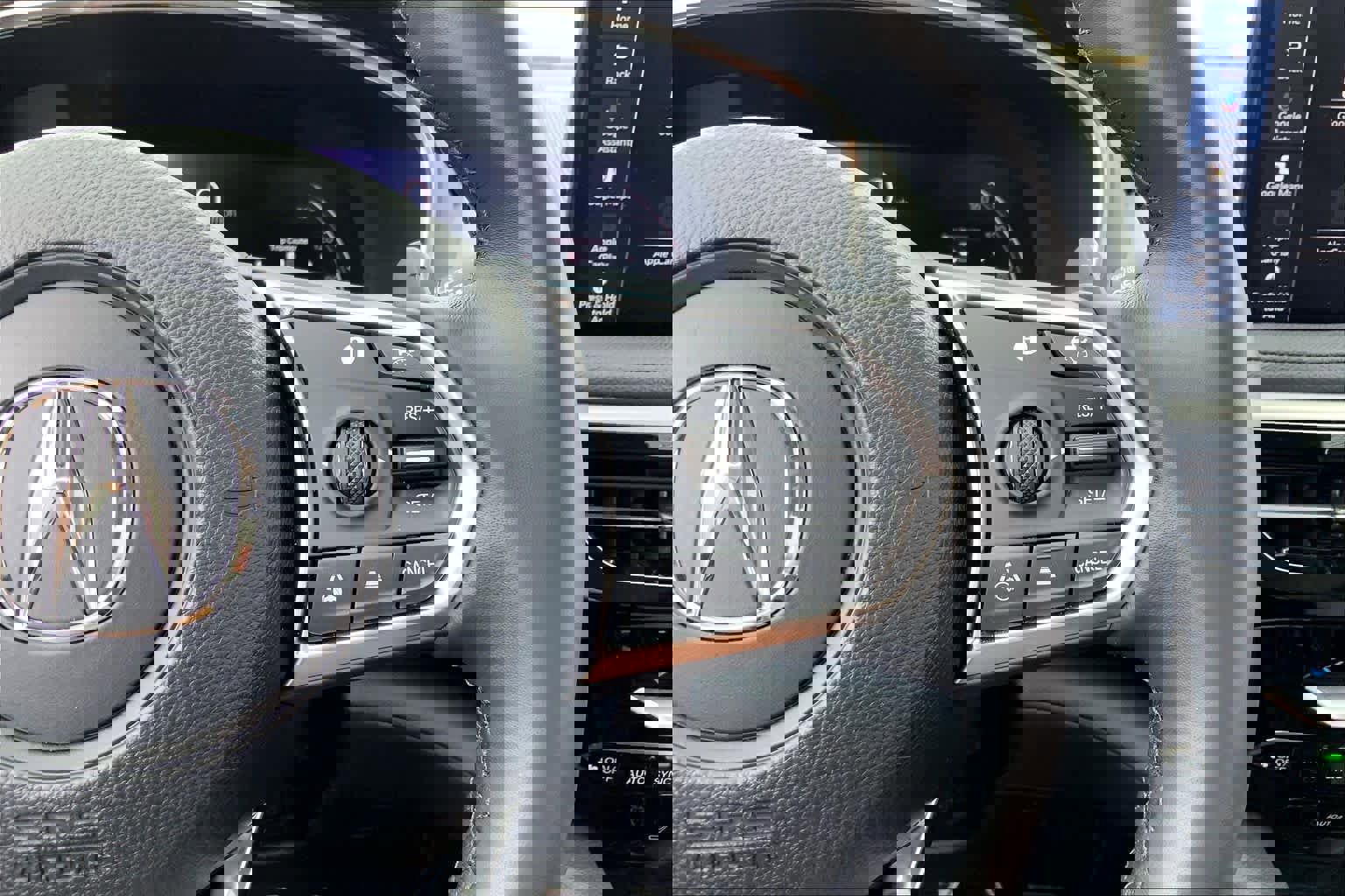 Used 2026 Acura MDX FWD image 25