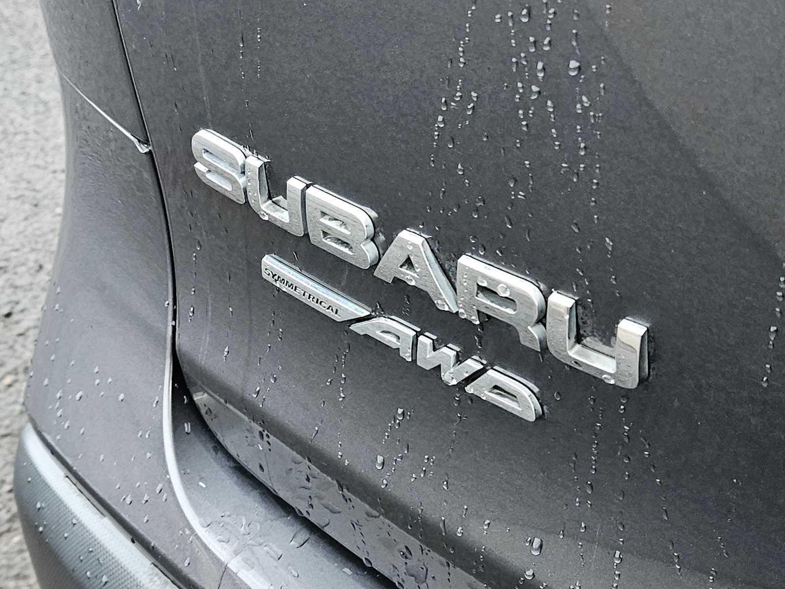 Used 2021 Subaru Ascent Limited w/ Technology Package image 16