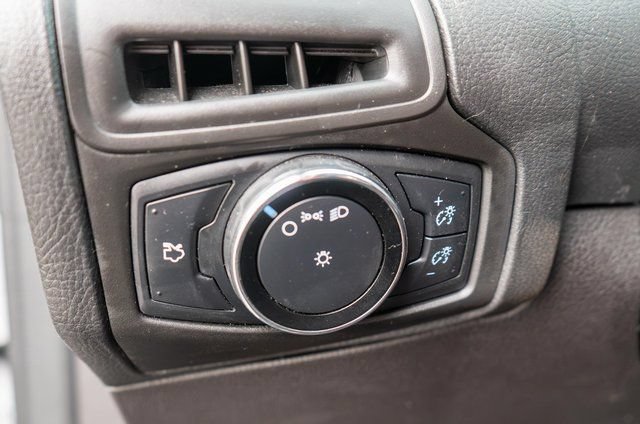 Used 2014 Ford Focus S FWD image 17
