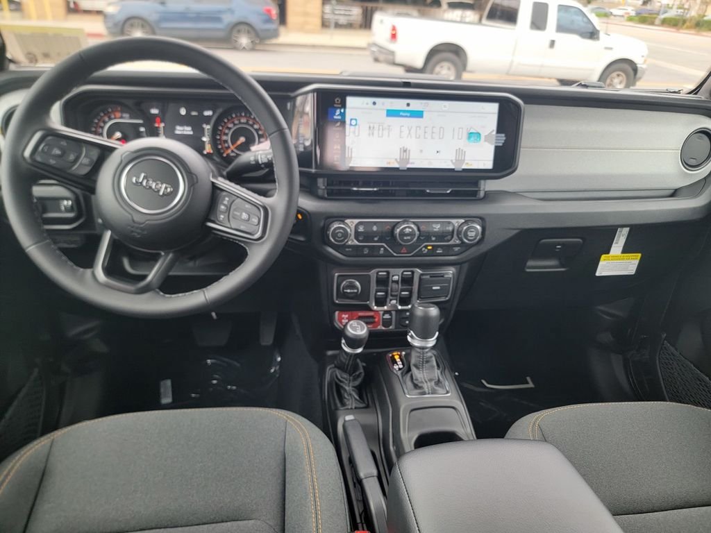 New 2026 Jeep Gladiator Sport AWD/4WD image 10