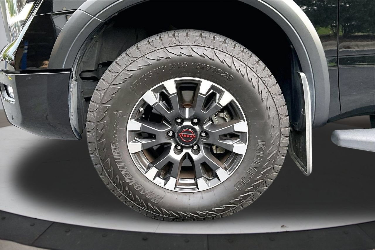 Used 2023 Nissan Titan PRO-4X w/ Pro-4x Convenience Package AWD/4WD image 33