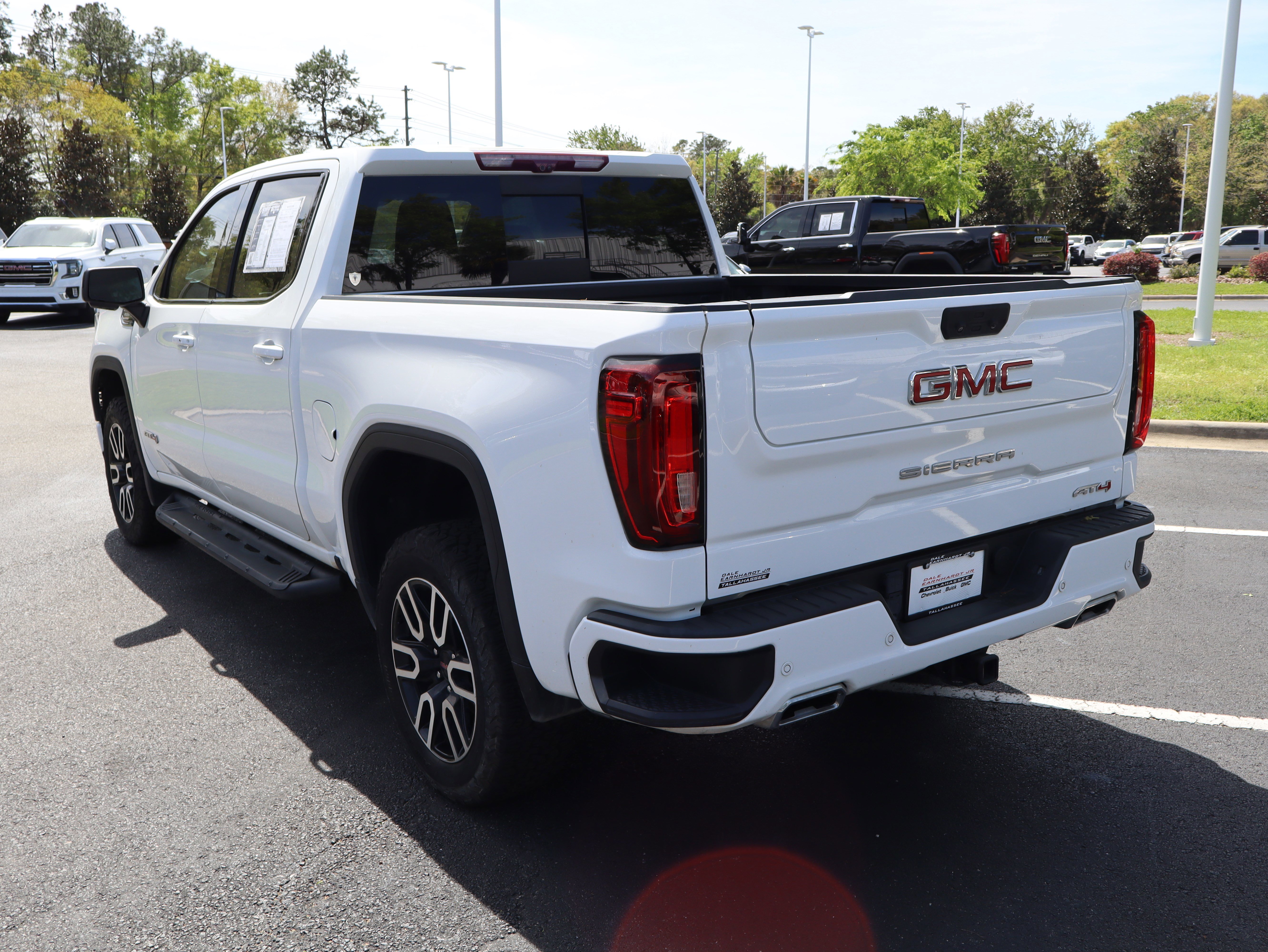 Used 2023 GMC Sierra 1500 AT4 w/ AT4 Premium Package image 7