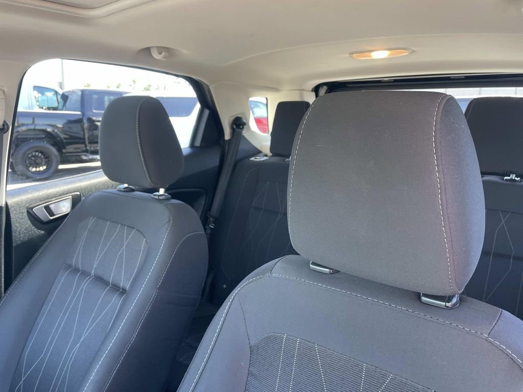 Used 2022 Ford EcoSport SE w/ SE Convenience Package image 19