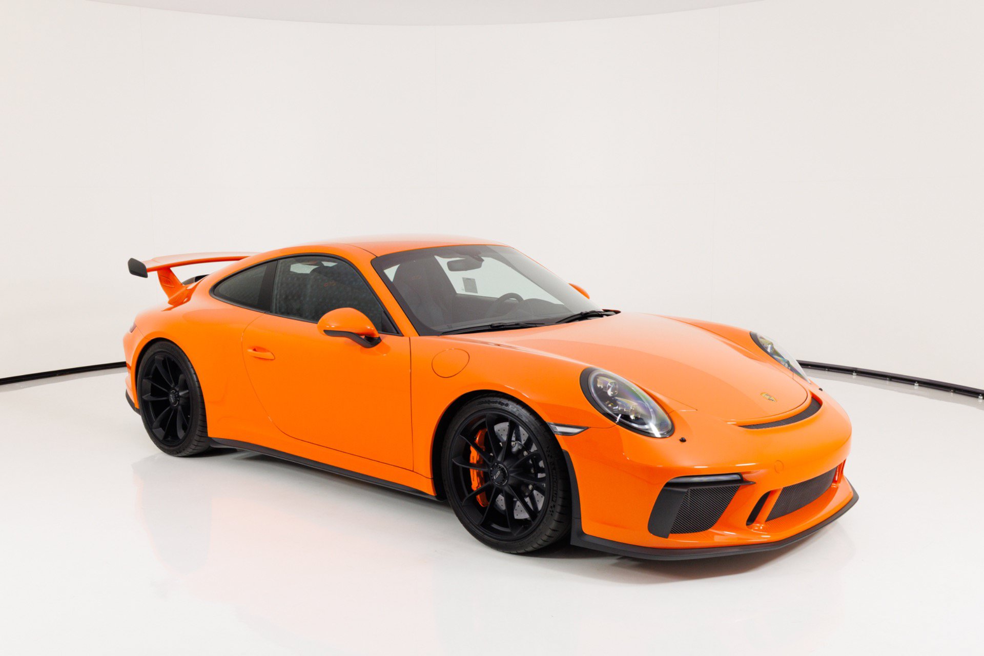 Used 2018 Porsche 911 GT3 RWD image 53