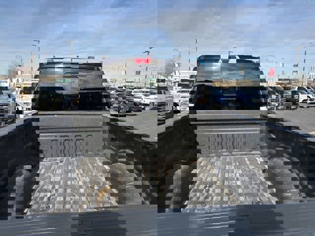 Used 2024 Ford F350 Platinum w/ Tremor Off-Road Package image 29