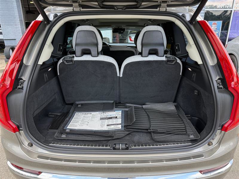 Used 2020 Volvo XC90 T6 Inscription w/ Protection Package Premier image 17