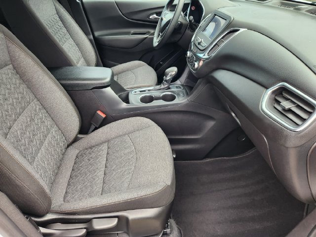 Used 2024 Chevrolet Equinox LT AWD/4WD image 14
