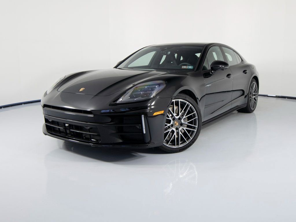 New 2026 Porsche Panamera 4