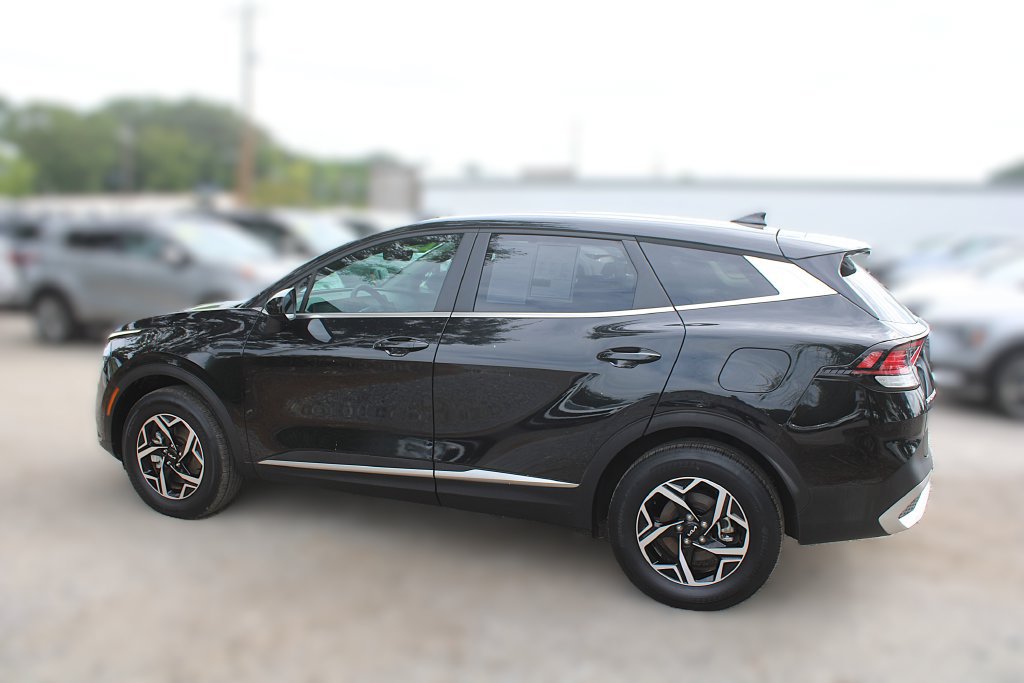 Certified 2024 Kia Sportage LX AWD/4WD image 12
