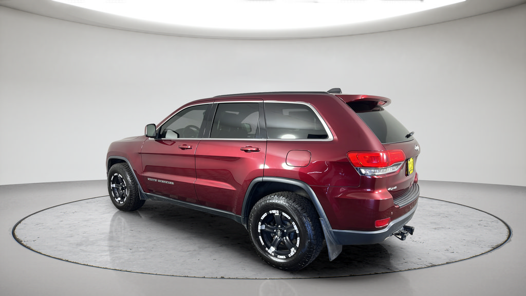 Used 2017 Jeep Grand Cherokee Laredo AWD/4WD image 11