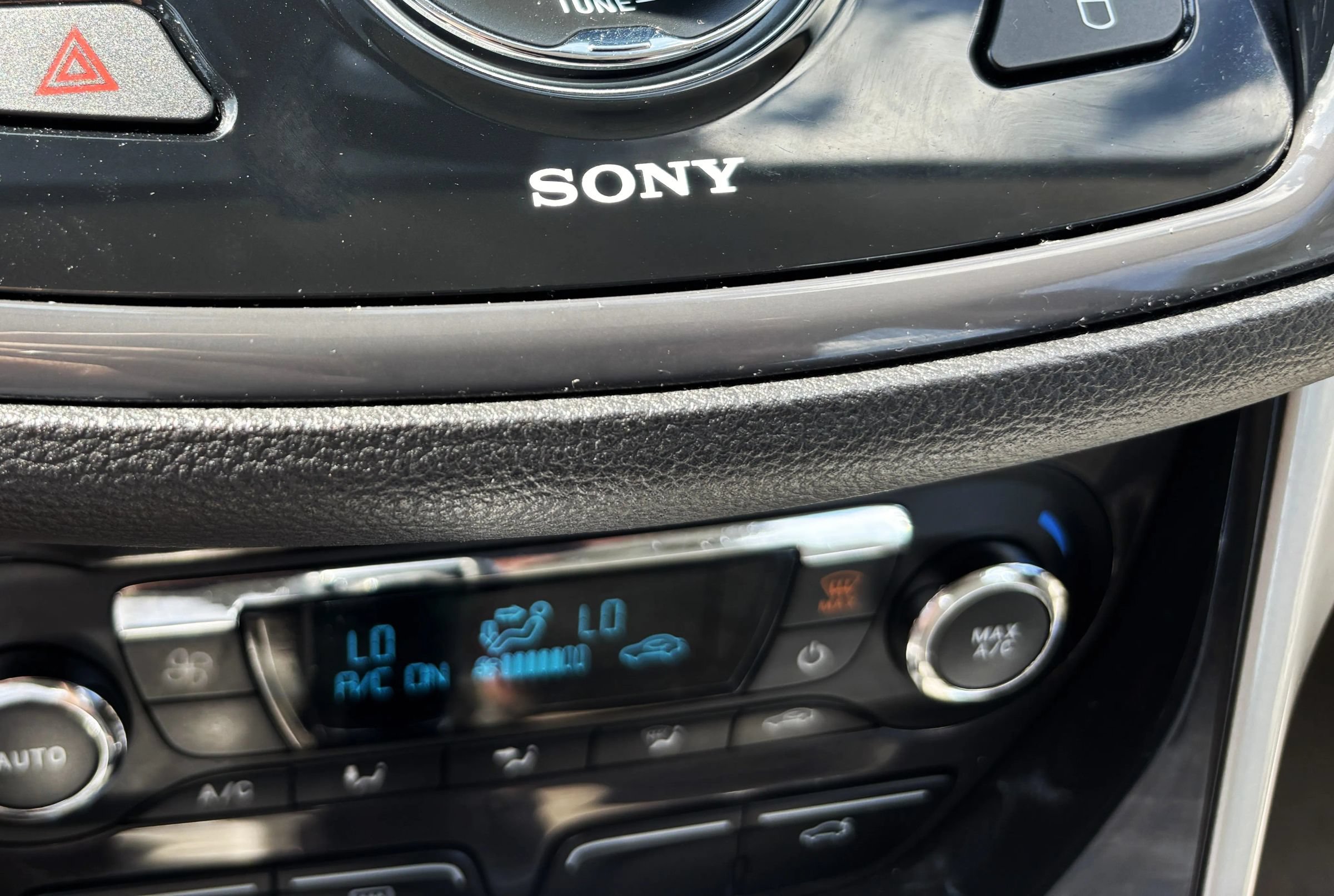 Used 2014 Ford C-MAX SEL w/ Equipment Group 302A FWD image 22