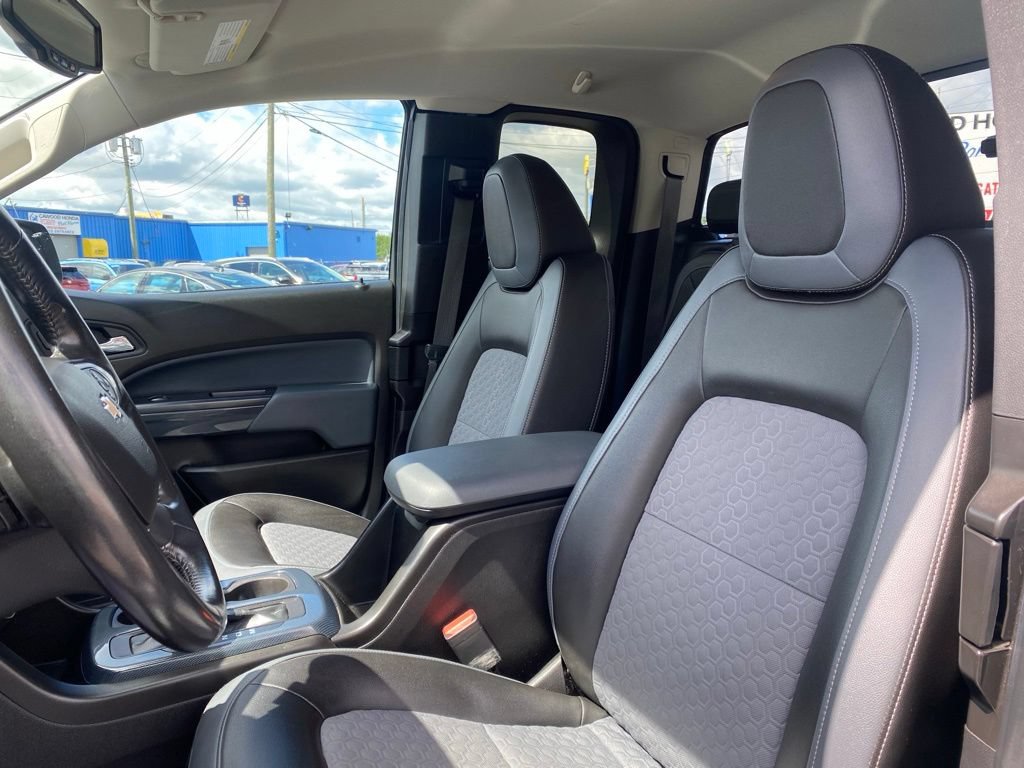 Used 2016 Chevrolet Colorado Z71 AWD/4WD image 10