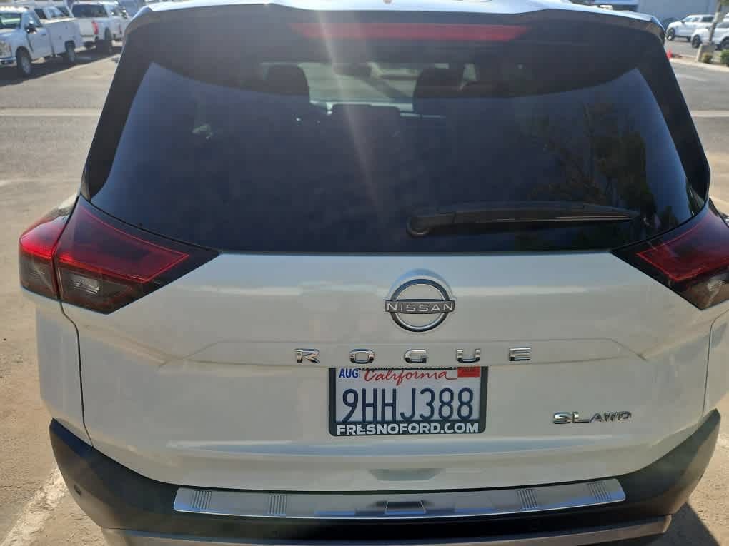 Used 2023 Nissan Rogue SL AWD/4WD image 8