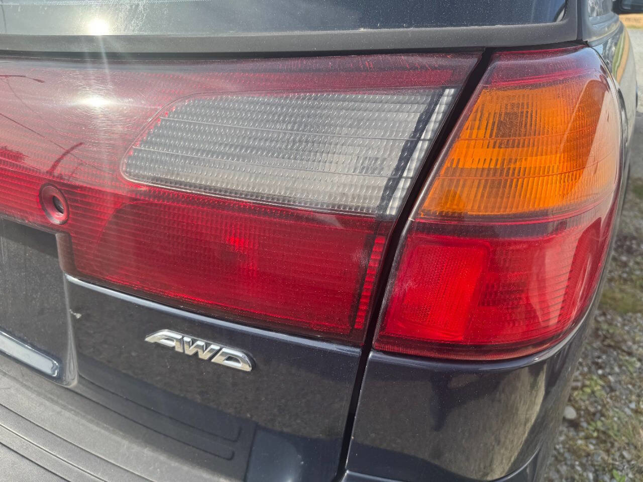 Used 2001 Subaru Legacy L image 5