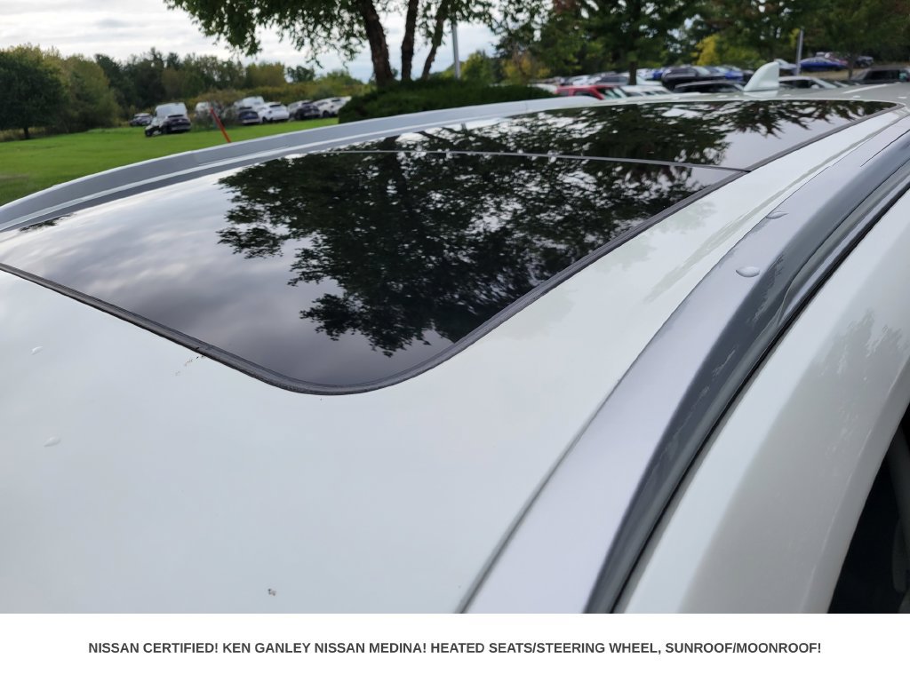 Certified 2023 Nissan Rogue SV w/ SV Premium B Package AWD/4WD image 17