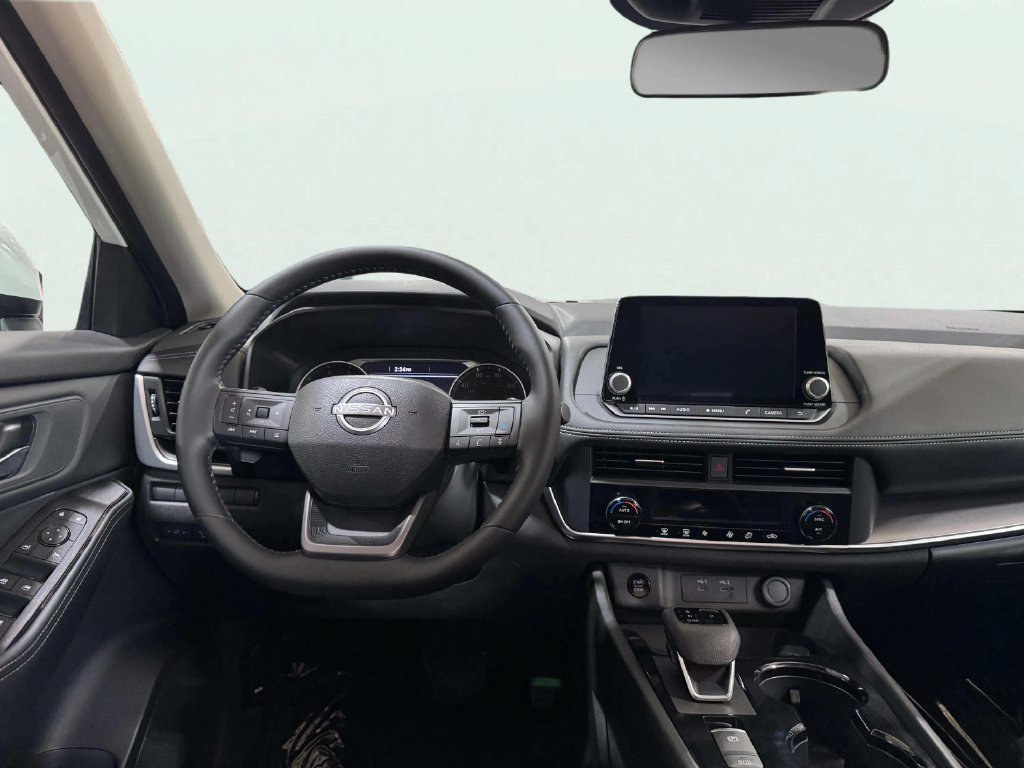 Certified 2026 Nissan Rogue SV AWD/4WD image 10