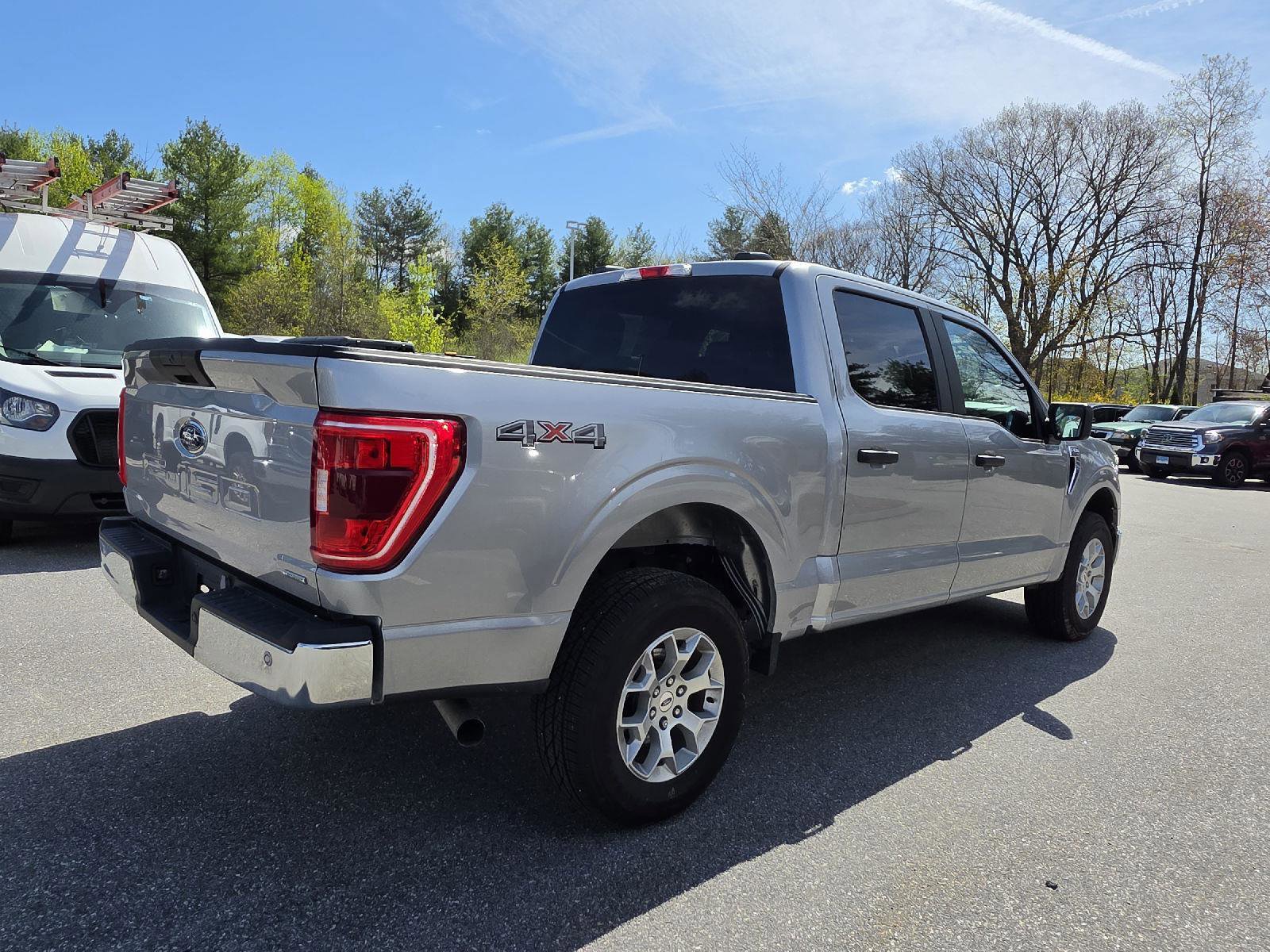 Used 2023 Ford F150 XLT AWD/4WD image 3