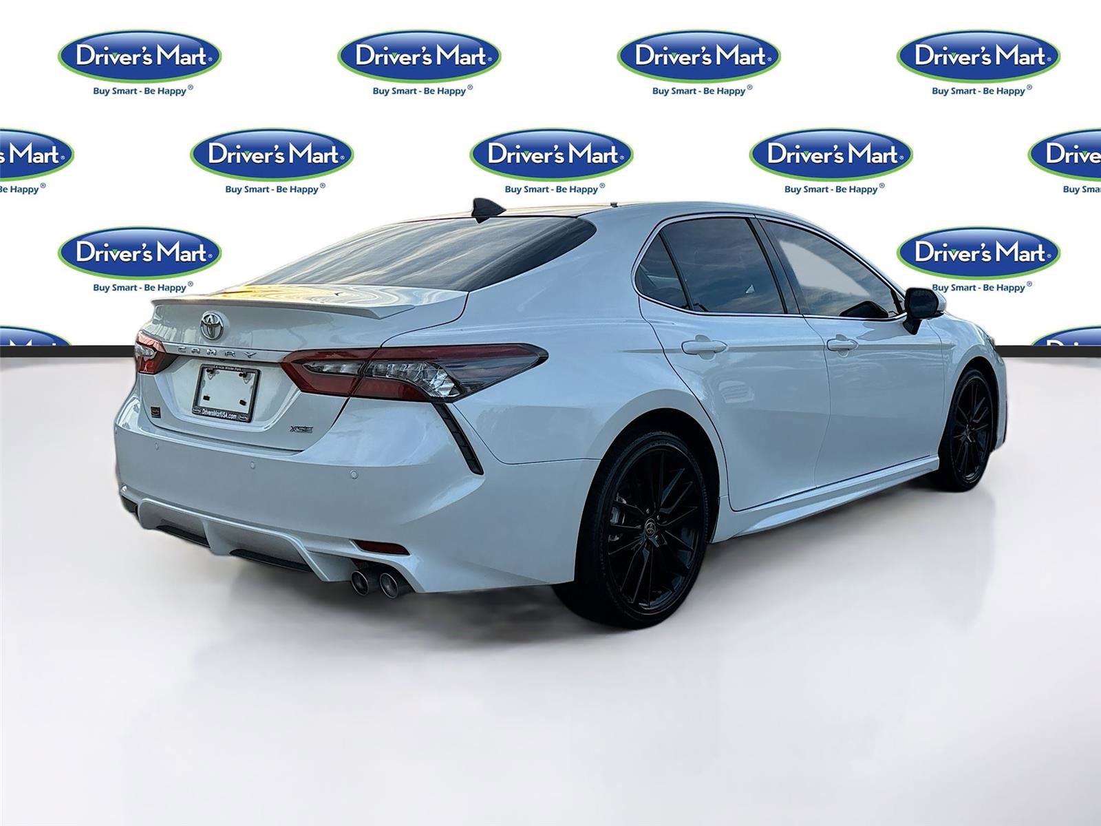 Used 2023 Toyota Camry XSE image 8