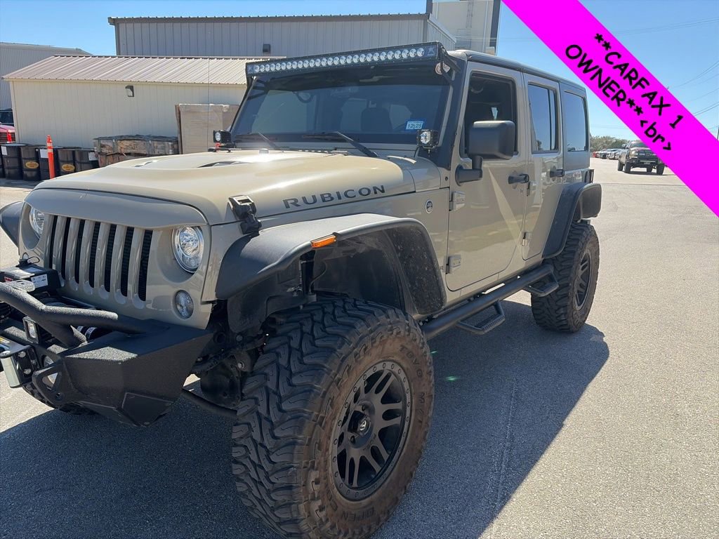 Used 2017 Jeep Wrangler Unlimited Rubicon w/ Connectivity Group image 4