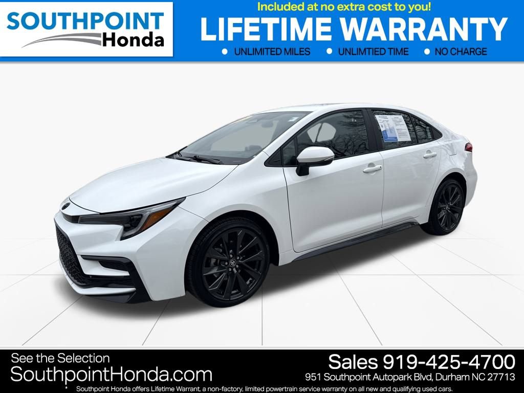 Used 2025 Toyota Corolla SE video 3