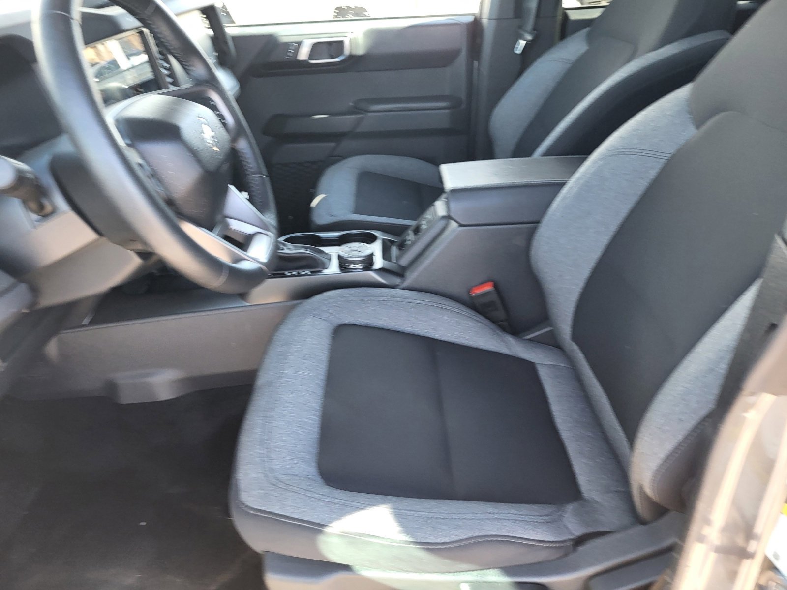 Used 2025 Ford Bronco Big Bend image 18