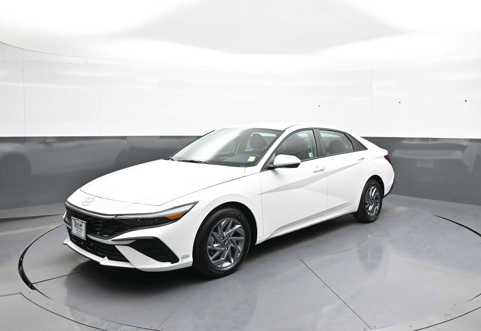 Certified 2024 Hyundai Elantra SEL